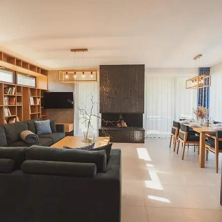 Terra Aurea Villa